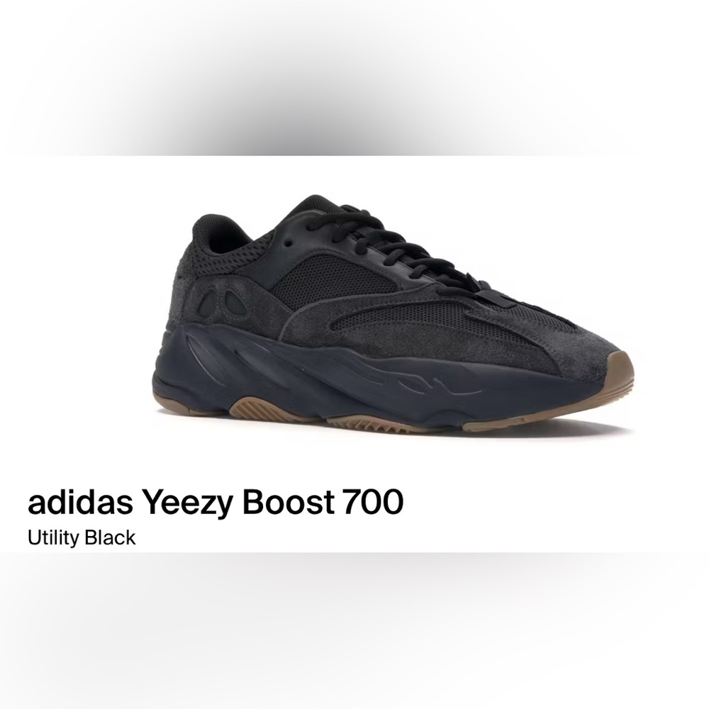 Yeezy Boost 700 Triple Black Sneakers